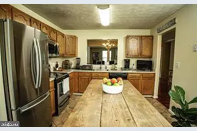 306 W Park Drive, Stafford, VA 22554 - Photo 3