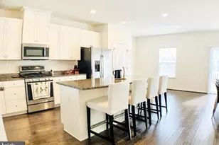 307 Streamview Dr, Fredericksburg, VA 22405 - Photo 9