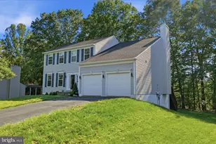 34 Westhampton Ct, Stafford, VA 22554 - Photo 1