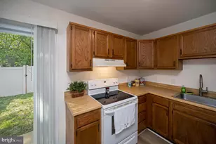 308 Surry, Stafford, VA 22556 - Photo 17