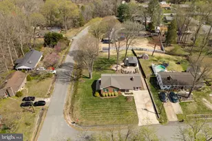 910 Carol Ln, Fredericksburg, VA 22405 - Photo 61