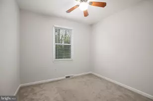 1109 Thomas Jefferson Pl, Fredericksburg, VA 22405 - Photo 23