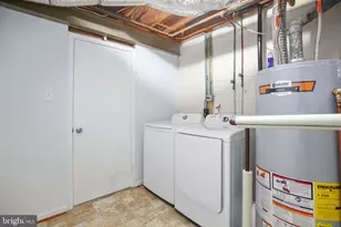 1109 Thomas Jefferson Pl, Fredericksburg, VA 22405 - Photo 31