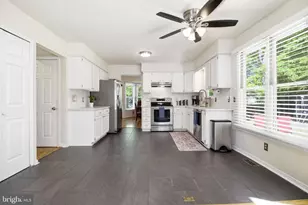 26 Owen St, Stafford, VA 22556 - Photo 17
