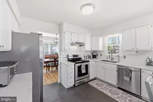 26 Owen St, Stafford, VA 22556 - Photo 11