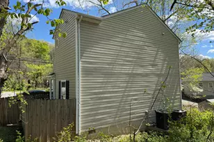 241 Cambridge St, Fredericksburg, VA 22405 - Photo 13