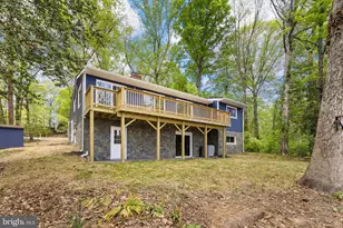 1070 Lakeview Dr, Stafford, VA 22556 - Photo 17