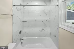 1070 Lakeview Dr, Stafford, VA 22556 - Photo 19