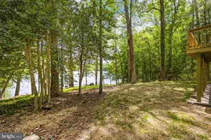 1070 Lakeview Dr, Stafford, VA 22556 - Photo 3