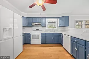 874 Truslow Rd, Fredericksburg, VA 22406 - Photo 13