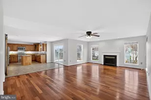 28 Basalt Dr, Fredericksburg, VA 22406 - Photo 3