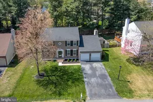 58 Blossom Wood Ct, Stafford, VA 22554 - Photo 3