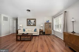 19 Acacia Ct, Fredericksburg, VA 22405 - Photo 9