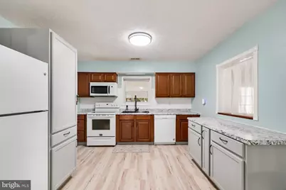 1138 Lakeview Drive, Stafford, VA 22556 - Photo 7