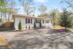 1108 Spain Dr, Stafford, VA 22554 - Photo 3