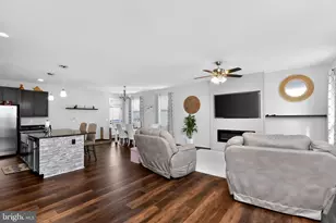 404 Coastal Ave, Stafford, VA 22554 - Photo 3