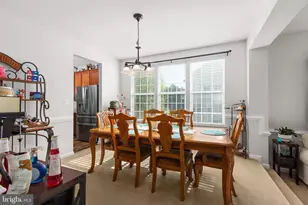 37 Manorwood Dr, Fredericksburg, VA 22406 - Photo 15