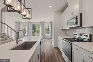 1211 Creek Bank Dr, Stafford, VA 22554 - Photo 7