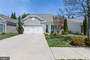 33 Denison St, Fredericksburg, VA 22406 - Photo 1