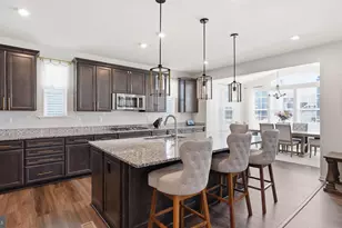 355 Pepperidge Dr, Stafford, VA 22554 - Photo 3