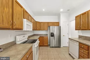 4 Harborton Ln, Fredericksburg, VA 22406 - Photo 11