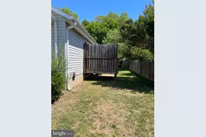 209 East Chatham Street, Fredericksburg, VA 22405 - Photo 3