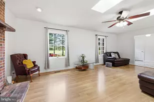 860 Hartwood Rd, Fredericksburg, VA 22406 - Photo 5