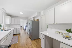 860 Hartwood Rd, Fredericksburg, VA 22406 - Photo 9