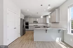 60 Legacy Ln, Fredericksburg, VA 22406 - Photo 13