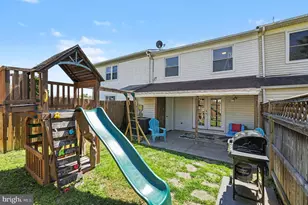 1717 Meadow Dr, Fredericksburg, VA 22405 - Photo 25