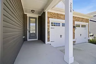 208 Coneflower Ln, Stafford, VA 22554 - Photo 3