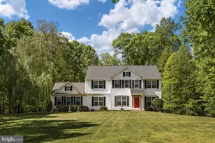 201 Gentle Breeze Cir, Fredericksburg, VA 22406 - Photo 3
