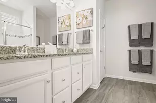 19 Point Bluff St, Fredericksburg, VA 22406 - Photo 21