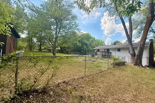 208 Pecan Ln, Fredericksburg, VA 22405 - Photo 9