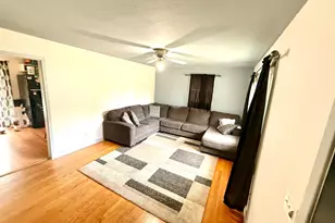208 Pecan Ln, Fredericksburg, VA 22405 - Photo 11