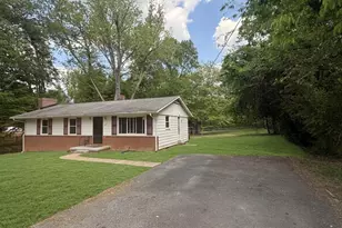 208 Pecan Ln, Fredericksburg, VA 22405 - Photo 3