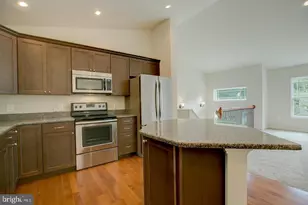 1002 Aquia Dr, Stafford, VA 22554 - Photo 9