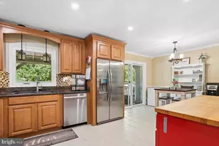 9 Clover Hill Dr, Stafford, VA 22556 - Photo 11