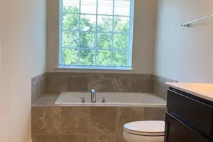 88 Andrews Pl, Fredericksburg, VA 22405 - Photo 9