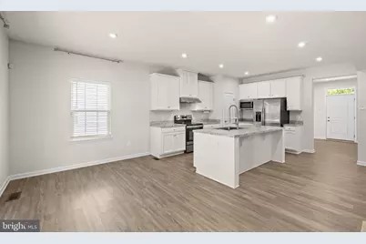 124 Brooke Village Drive, Fredericksburg, VA 22405 - Photo 9