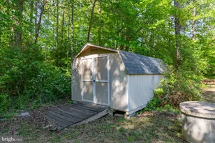5 Retreat Ln, Fredericksburg, VA 22405 - Photo 17