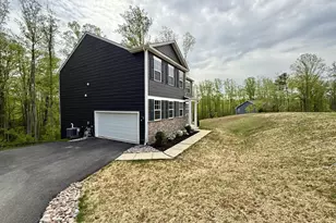311 Rock Raymond Dr, Stafford, VA 22554 - Photo 3
