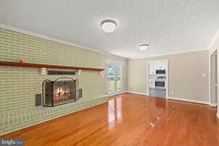 31 Little Creek Ln, Fredericksburg, VA 22405 - Photo 17