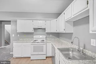 208 Rolling Hill Ct, Stafford, VA 22554 - Photo 15