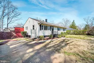33 Blair Rd, Fredericksburg, VA 22405 - Photo 3