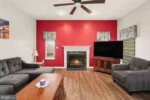 51 Basalt Dr, Fredericksburg, VA 22406 - Photo 7