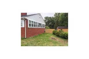 130 Sanford Dr, Fredericksburg, VA 22406 - Photo 3