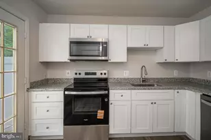 613 Madison Ct, Stafford, VA 22556 - Photo 13
