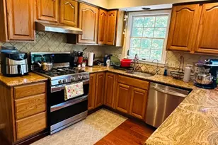 30 Bridgeport Cir, Stafford, VA 22554 - Photo 11
