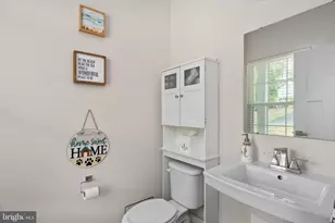 22 Granville Dr, Fredericksburg, VA 22405 - Photo 13